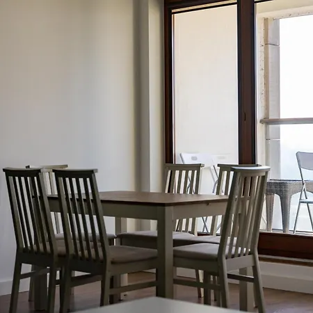 Melody Park Spacious By Bookinghost Apartment *