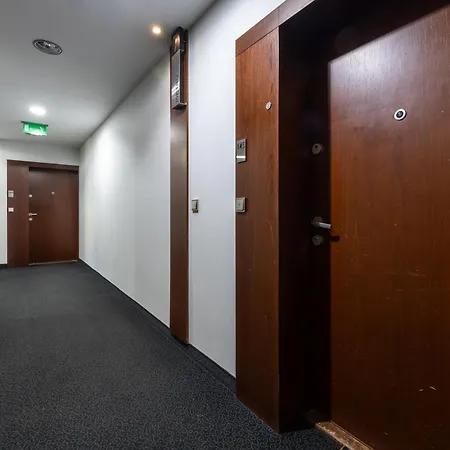 Melody Park Spacious By Bookinghost Warsaw